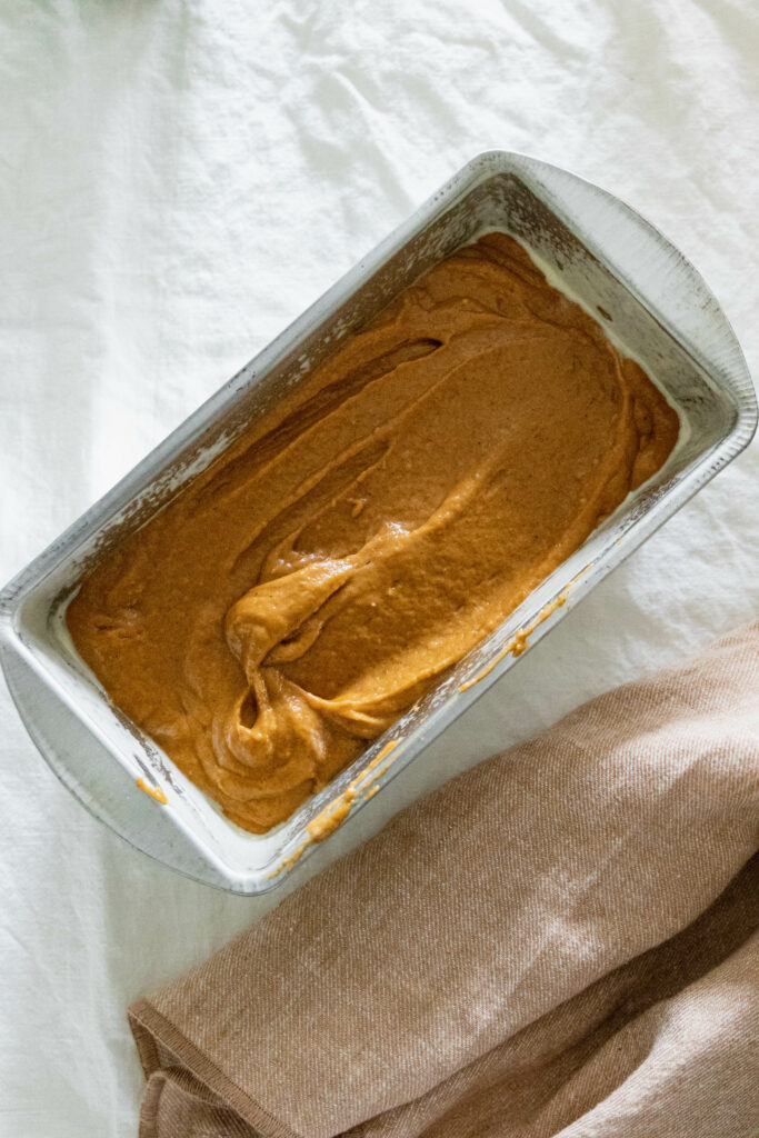 Pumpkin spice loaf cake